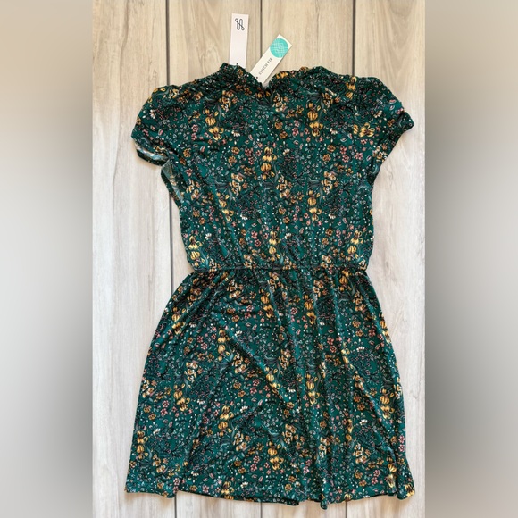 Kaileigh Genesis Knit Floral Tie Neck Dress Green Large Petite NWT STITCH FIX - Picture 3 of 6